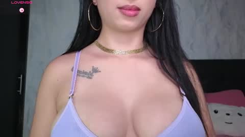  Sophie  online show from July 17, 2026, 1:23 am