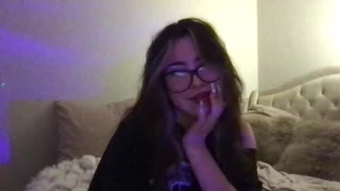 Sophie Belle online show from November 16, 2025, 3:12 am