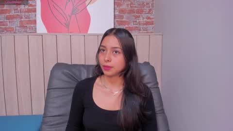 Sophie online show from February 13, 2025, 12:00 pm