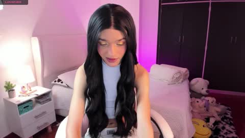 Snapshot of sophiecornett chatting on November 26, 2025, 1:56 pm online show from November 26, 2025, 1:56 pm