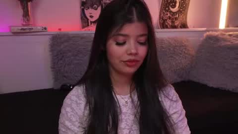 Snapshot of sophiee_art chatting on July 16, 2026, 3:12 am Sophiee online show from July 16, 2026, 3:12 am