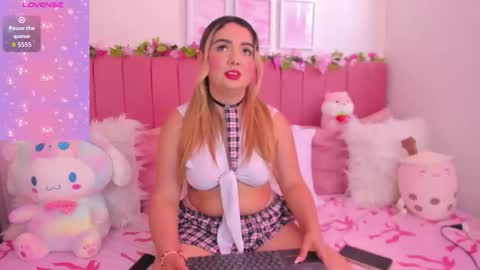 sophiee rosee online show from March 9, 2026, 5:50 pm