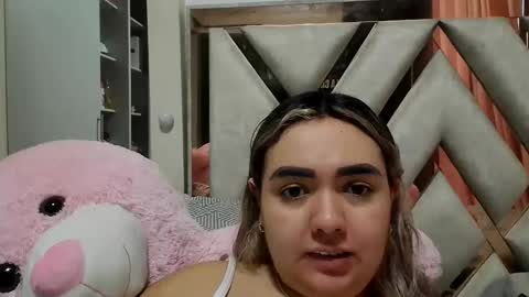 sophiee rosee online show from May 24, 2026, 8:36 pm