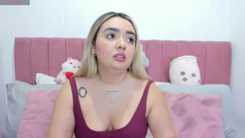 sophiee rosee online show from June 14, 2026, 11:07 pm