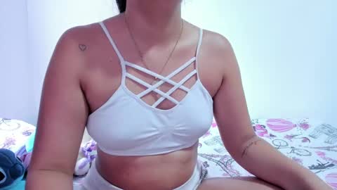 Snapshot of sophieewoods chatting on February 1, 2025, 6:29 pm Sophie Woods online show from February 1, 2025, 6:29 pm