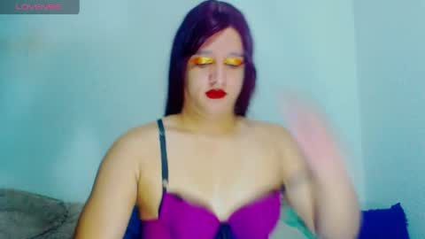 Snapshot of sophiehillsxo chatting on May 13, 2026, 3:15 am sophiehillsxo online show from May 13, 2026, 3:15 am