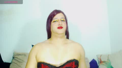 Snapshot of sophiehillsxo chatting on May 31, 2026, 12:19 am sophiehillsxo online show from May 31, 2026, 12:19 am