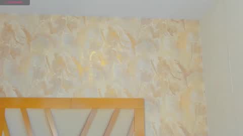 Sophie online show from October 9, 2025, 1:31 pm