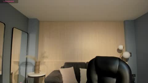 Sophie online show from January 18, 2026, 11:08 pm