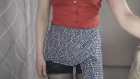 Sophiemisss online show from June 25, 2026, 6:29 am