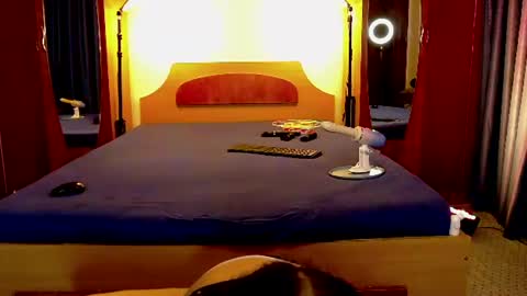 Sophie Rosenfeld online show from July 5, 2026, 4:19 am