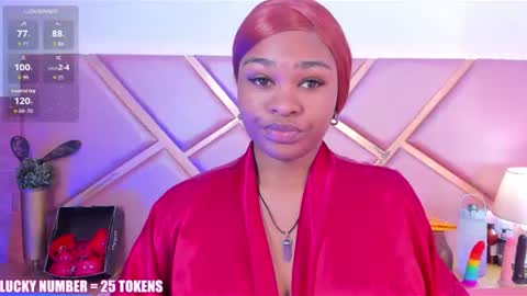 Sophie online show from July 24, 2026, 12:03 pm