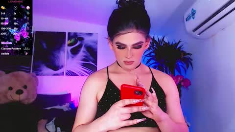Snapshot of sophiieesweet chatting on December 1, 2025, 1:54 am Sophie Sweet online show from December 1, 2025, 1:54 am
