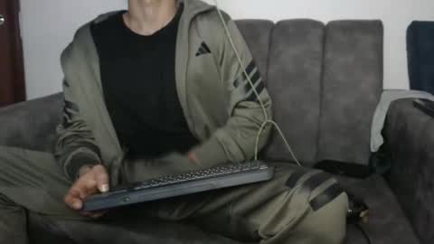 businessman online show from May 14, 2026, 2:07 am