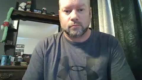 Snapshot of soro00421 chatting on December 3, 2025, 5:44 pm soro00421 online show from December 3, 2025, 5:44 pm