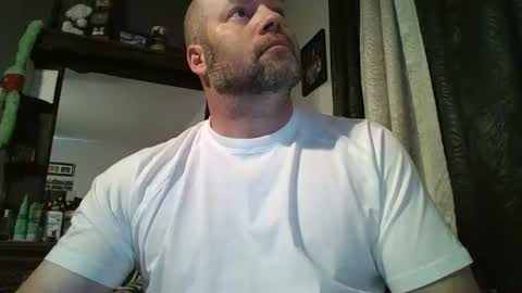 Snapshot of soro00421 chatting on January 7, 2026, 6:10 pm soro00421 online show from January 7, 2026, 6:10 pm