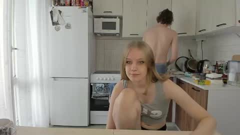 sosaguillypleasure online show from June 14, 2026, 9:22 am