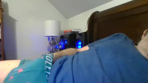 sosofaggot online show from December 13, 2024, 11:13 am