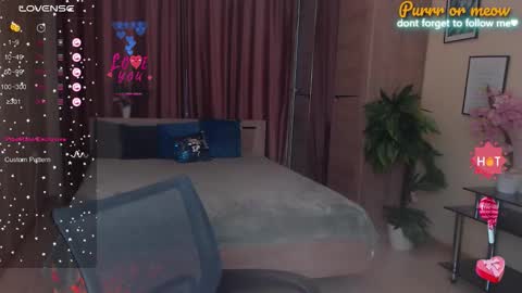 Snapshot of soul_liza chatting on October 6, 2025, 1:25 am Lisa online show from October 6, 2025, 1:25 am