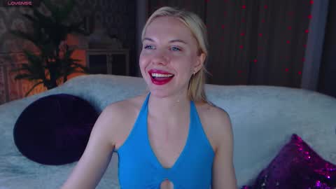 Snapshot of soul_liza chatting on November 10, 2025, 6:34 am Lisa online show from November 10, 2025, 6:34 am