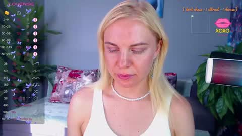 Lisa online show from June 26, 2026, 2:38 am
