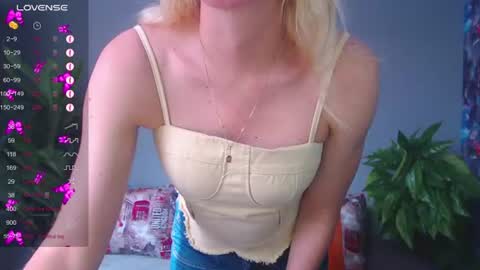 Lisa online show from July 29, 2026, 3:04 am