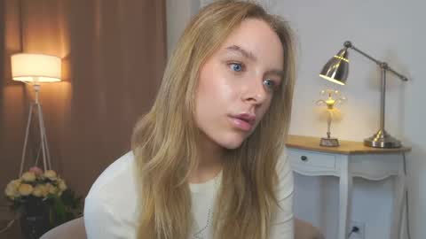 Anna online show from March 31, 2026, 2:28 pm