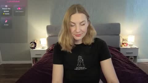 SoulMate online show from December 22, 2025, 9:17 am