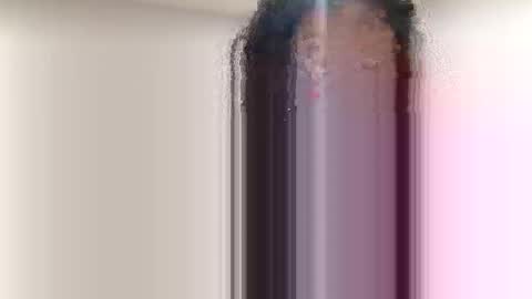 Snapshot of soulmatesxoo34 chatting on November 17, 2025, 2:06 am Longhaitianbbc thick latina online show from November 17, 2025, 2:06 am