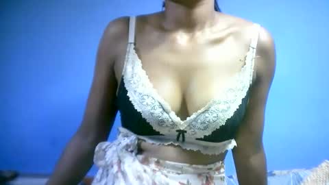 sourayaa online show from March 6, 2026, 9:33 pm