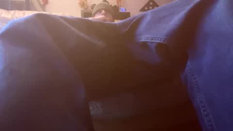 southern_guy_69 online show from November 21, 2025, 4:05 pm