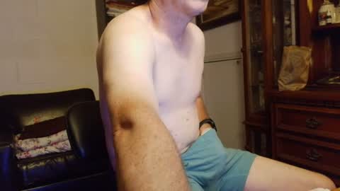 Snapshot of southernblueyes chatting on June 19, 2026, 12:59 am Southernblueyes online show from June 19, 2026, 12:59 am