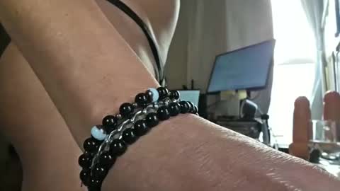 SOUTHERNBONES online show from January 9, 2026, 5:37 pm