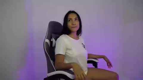 Ana  online show from January 12, 2025, 1:21 am