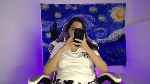 Ana  online show from March 8, 2025, 5:01 pm