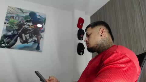 soy_apolo online show from September 15, 2025, 2:11 am