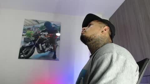 Snapshot of soy_apolo chatting on February 13, 2026, 4:47 pm soy_apolo online show from February 13, 2026, 4:47 pm