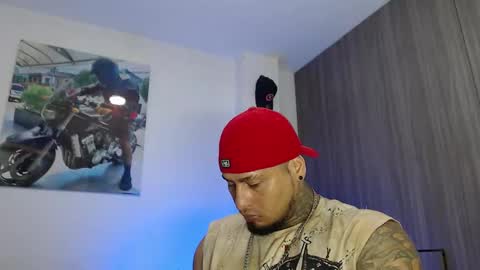 Snapshot of soy_apolo chatting on March 6, 2026, 9:33 pm soy_apolo online show from March 6, 2026, 9:33 pm