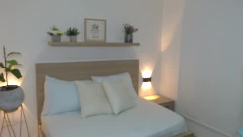 M A R I A N A online show from January 14, 2025, 2:08 am