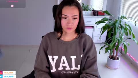 Snapshot of soyabby_ chatting on January 30, 2025, 9:04 pm Luisa online show from January 30, 2025, 9:04 pm