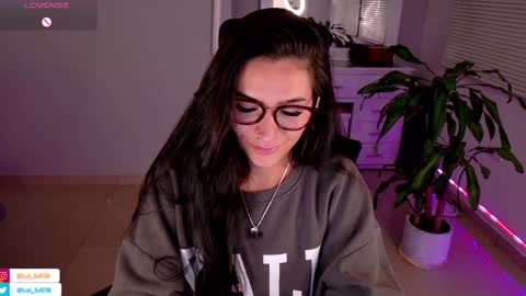 Snapshot of soyabby_ chatting on January 31, 2025, 3:09 am Luisa online show from January 31, 2025, 3:09 am