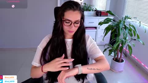 Snapshot of soyabby_ chatting on January 31, 2025, 9:48 pm Luisa online show from January 31, 2025, 9:48 pm