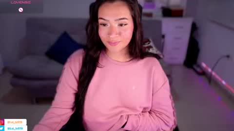 Snapshot of soyabby_ chatting on February 26, 2025, 4:14 am Luisa online show from February 26, 2025, 4:14 am