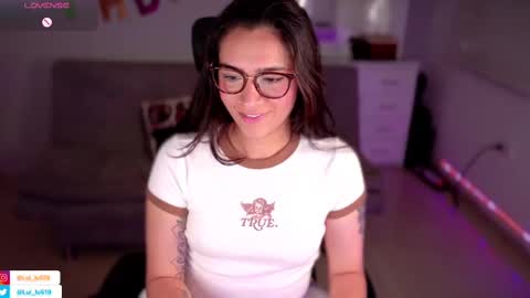 Snapshot of soyabby_ chatting on March 11, 2025, 2:32 am Luisa online show from March 11, 2025, 2:32 am