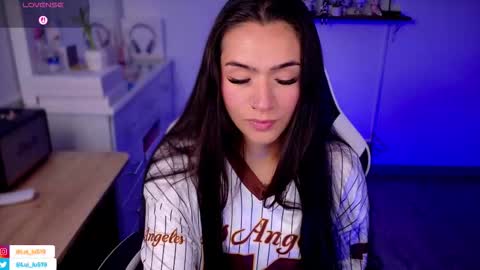 Snapshot of soyabby_ chatting on October 18, 2025, 4:41 pm Luisa online show from October 18, 2025, 4:41 pm