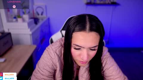 Snapshot of soyabby_ chatting on October 31, 2025, 8:54 pm Luisa online show from October 31, 2025, 8:54 pm