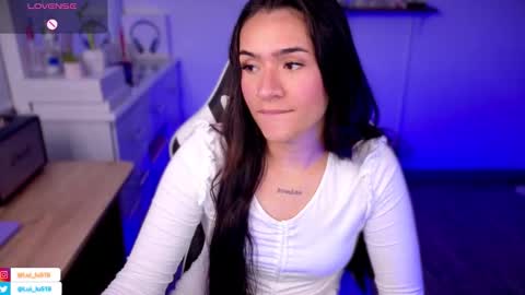 Snapshot of soyabby_ chatting on November 6, 2025, 11:15 pm Luisa online show from November 6, 2025, 11:15 pm