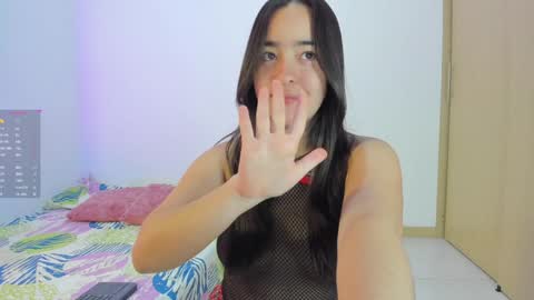 Snapshot of soyamandaa chatting on February 6, 2025, 10:10 pm Instagram Soyamandaa 1 online show from February 6, 2025, 10:10 pm