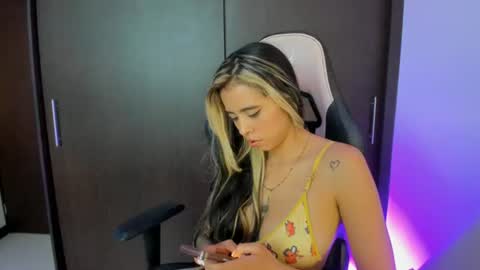 CINTHYA online show from June 23, 2026, 10:52 pm