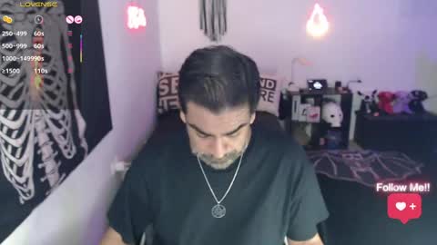 Snapshot of soyelcarlitos chatting on May 30, 2026, 4:09 am El Carlitos online show from May 30, 2026, 4:09 am